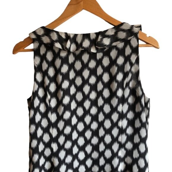 Adrianna Papell Sleeveless Ruffle Shift Dress Black White Geometric Size 10 - Picture 6 of 12